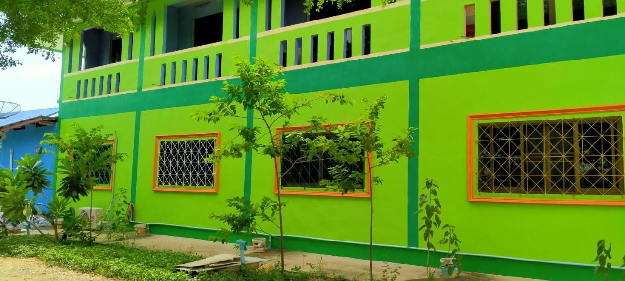Ruengsrisiri Guesthouse Sukhothai Eksteriør bilde