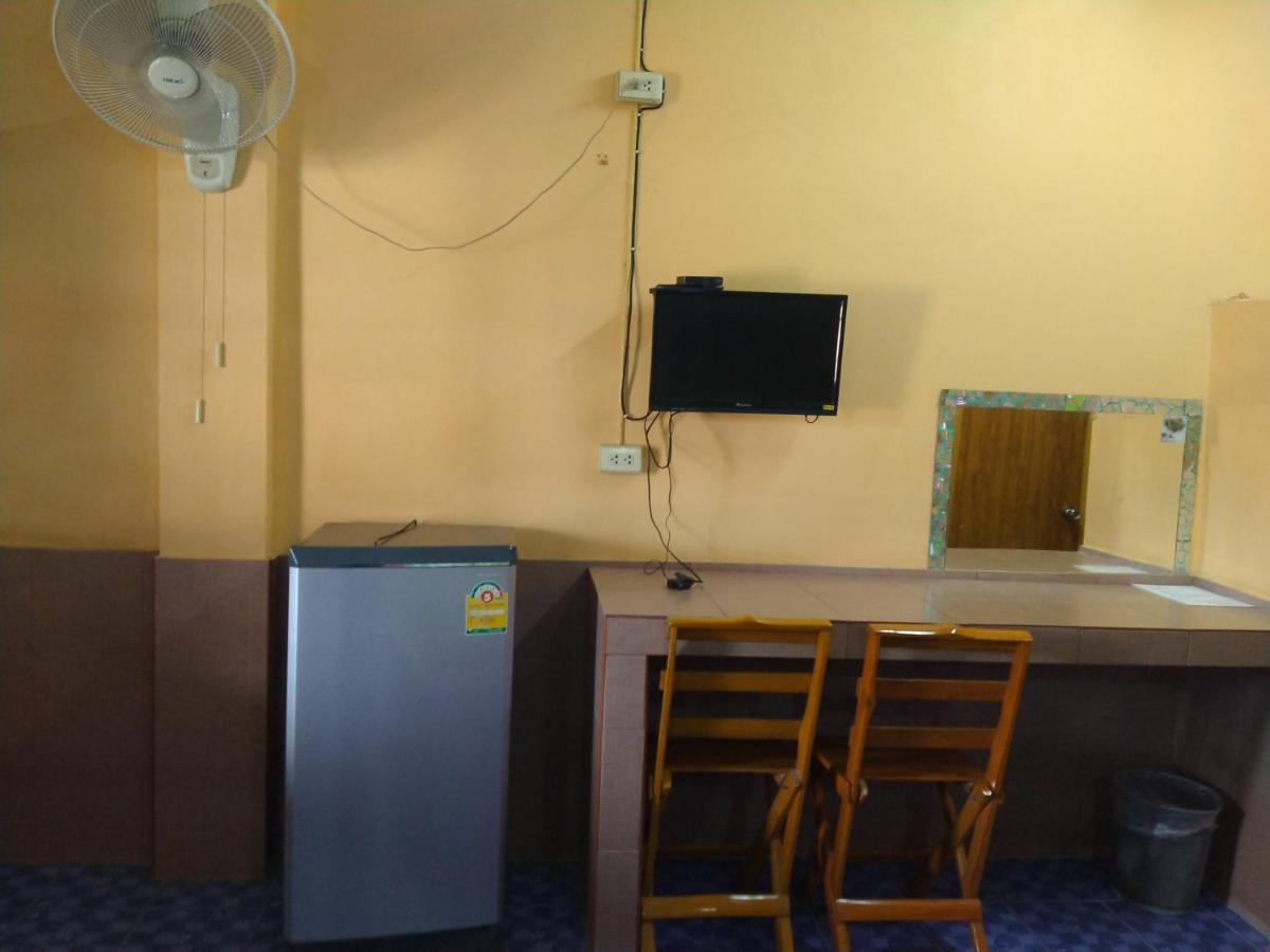 Ruengsrisiri Guesthouse Sukhothai Eksteriør bilde