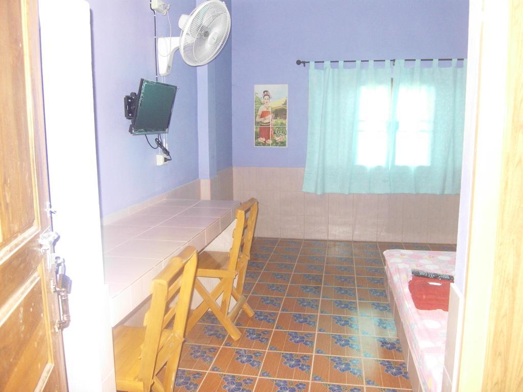 Ruengsrisiri Guesthouse Sukhothai Eksteriør bilde