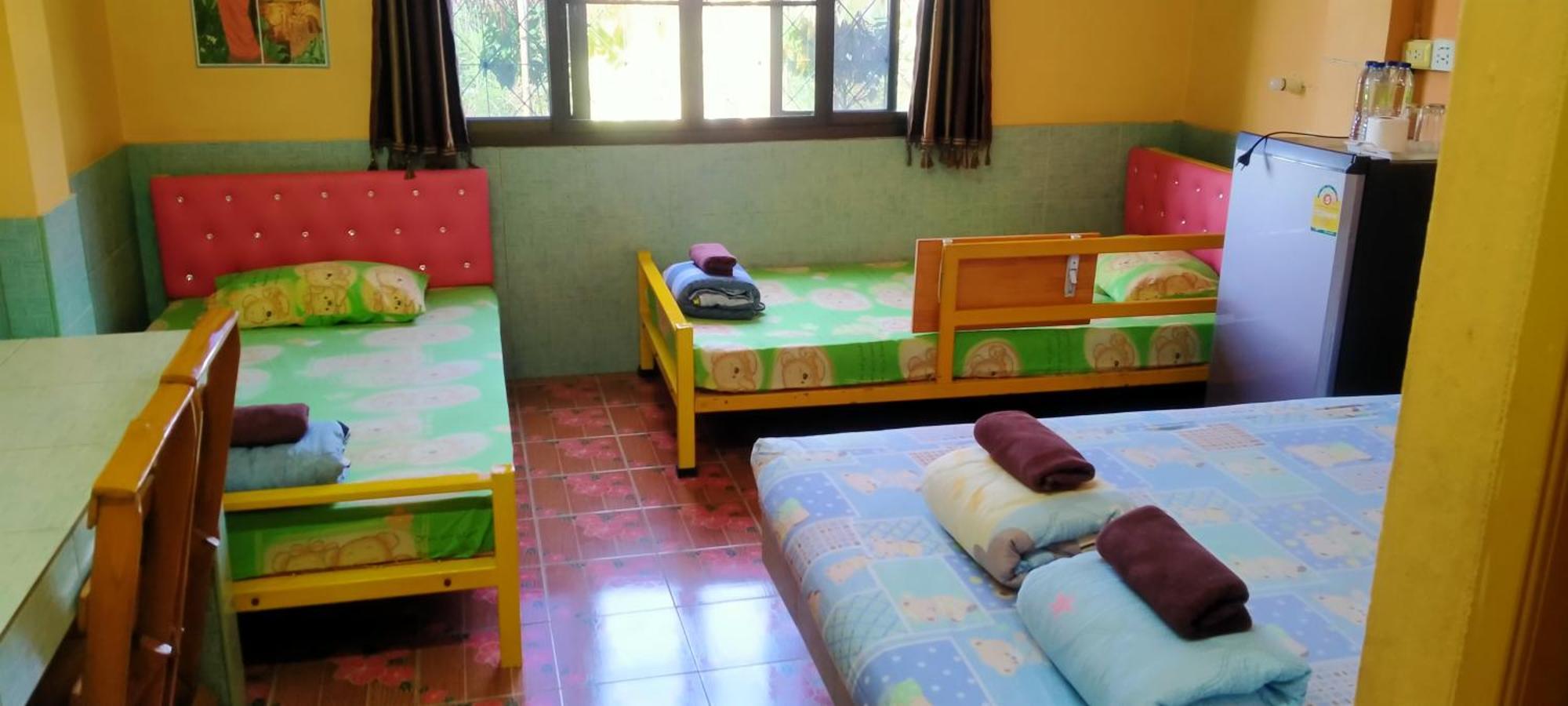 Ruengsrisiri Guesthouse Sukhothai Eksteriør bilde