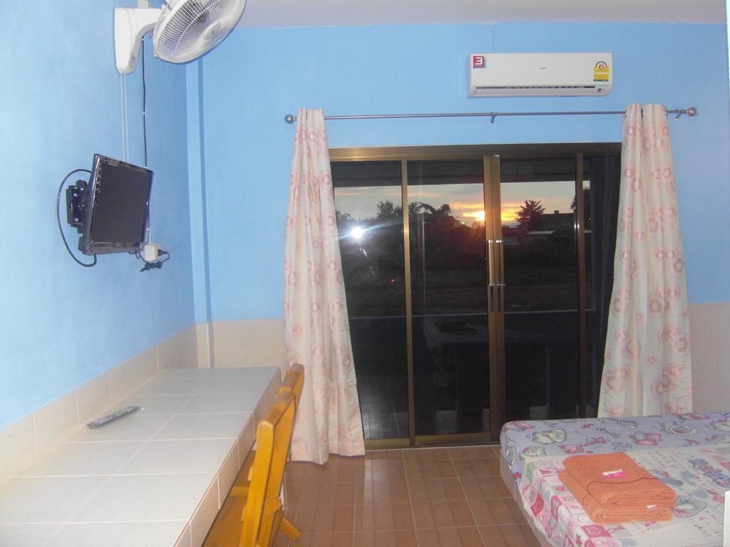 Ruengsrisiri Guesthouse Sukhothai Eksteriør bilde