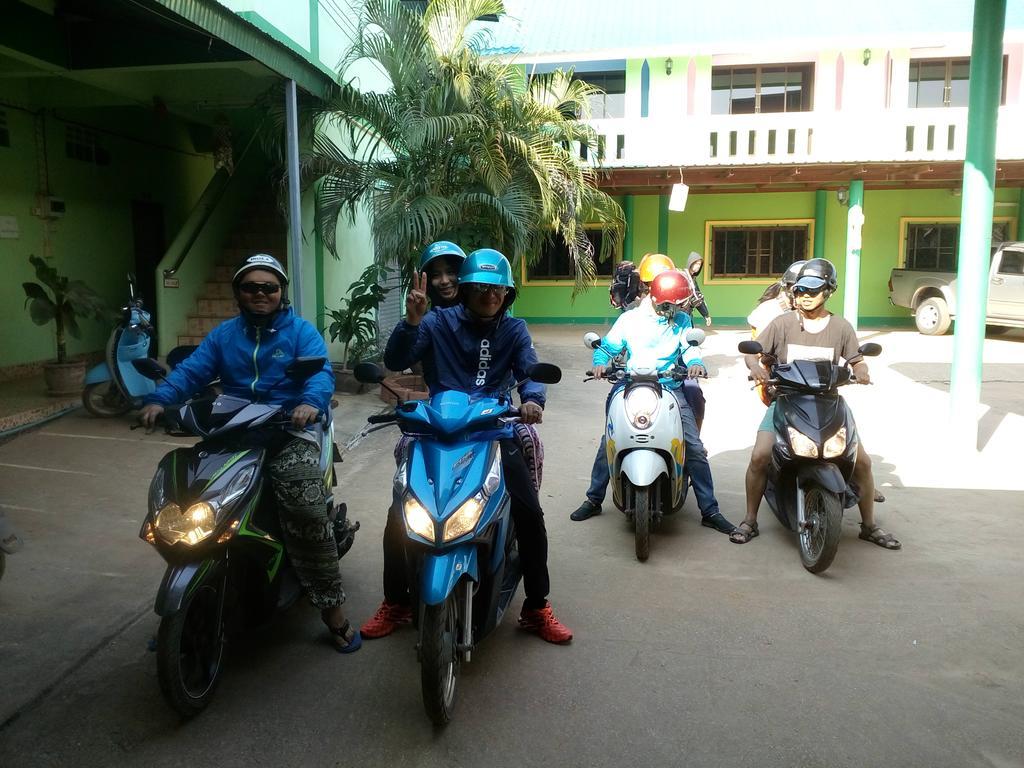 Ruengsrisiri Guesthouse Sukhothai Eksteriør bilde