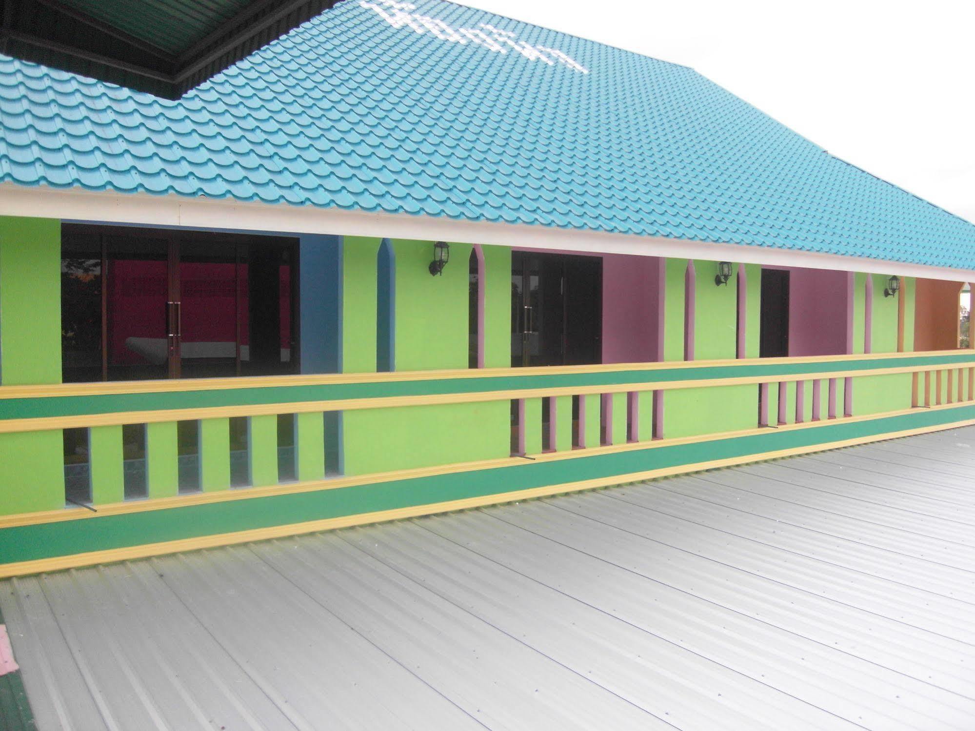 Ruengsrisiri Guesthouse Sukhothai Eksteriør bilde